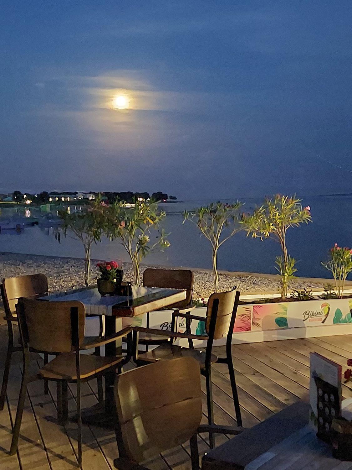 Apartment Ljuba พูลา ภายนอก รูปภาพ